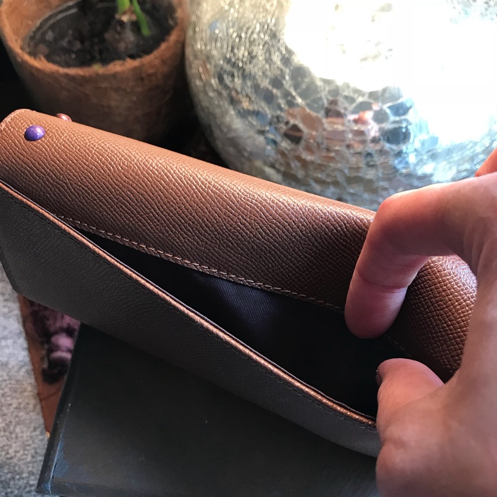 โ๏ธSOLDโ๏ธAuthentic Coach coated canvas slim wallet - Picture 3 of 8